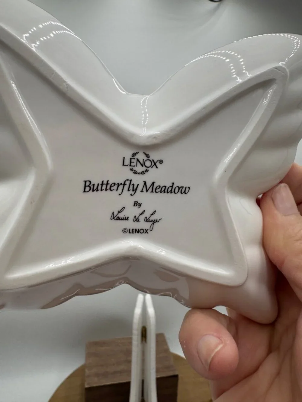 Lenox butterfly meadow butterfly shaped trinket candy nut dish - Picture 4 of 6